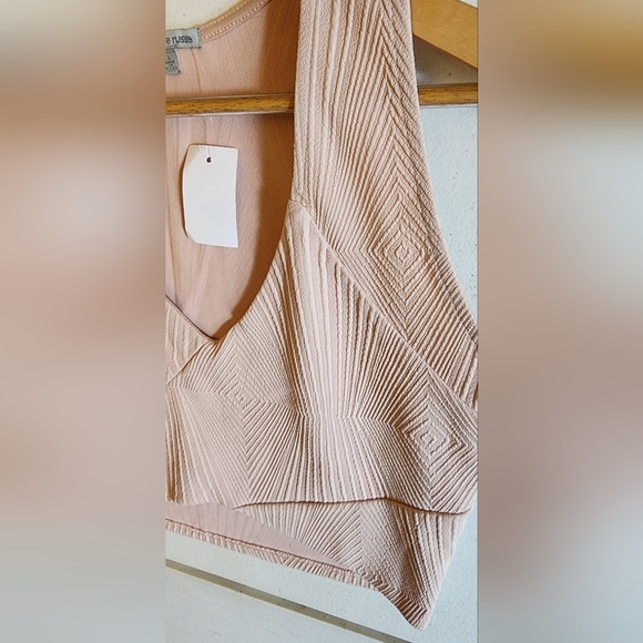 Blush pink crop top - Picture 2 of 4